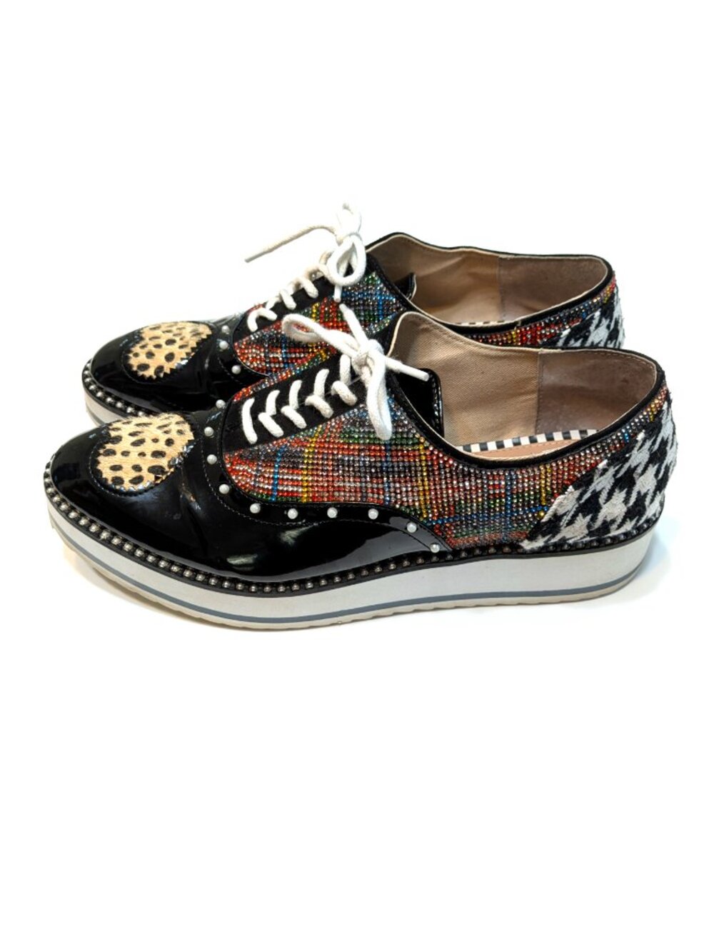 Betsey Johnson Multicolor Beaded Black Patent Platform Oxfords - Picture 3 of 7